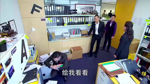 夫妻打離婚官司,女方律師拿出丈夫私生子證據,太刺激