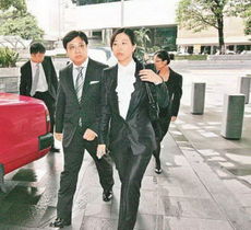 謝霆鋒被曝清點資產盼盡快離婚 召律師密談