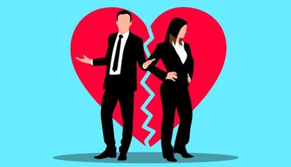 離婚律師:一方出軌在離婚時能讓出軌方凈身出戶嗎?